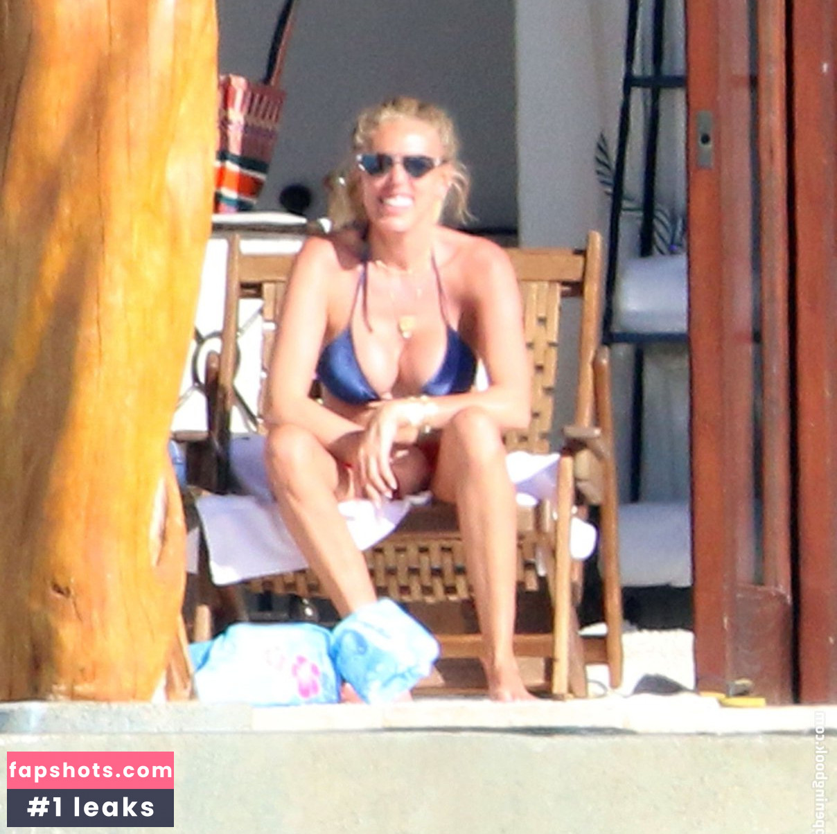 Petra Ecclestone gallery photo #8