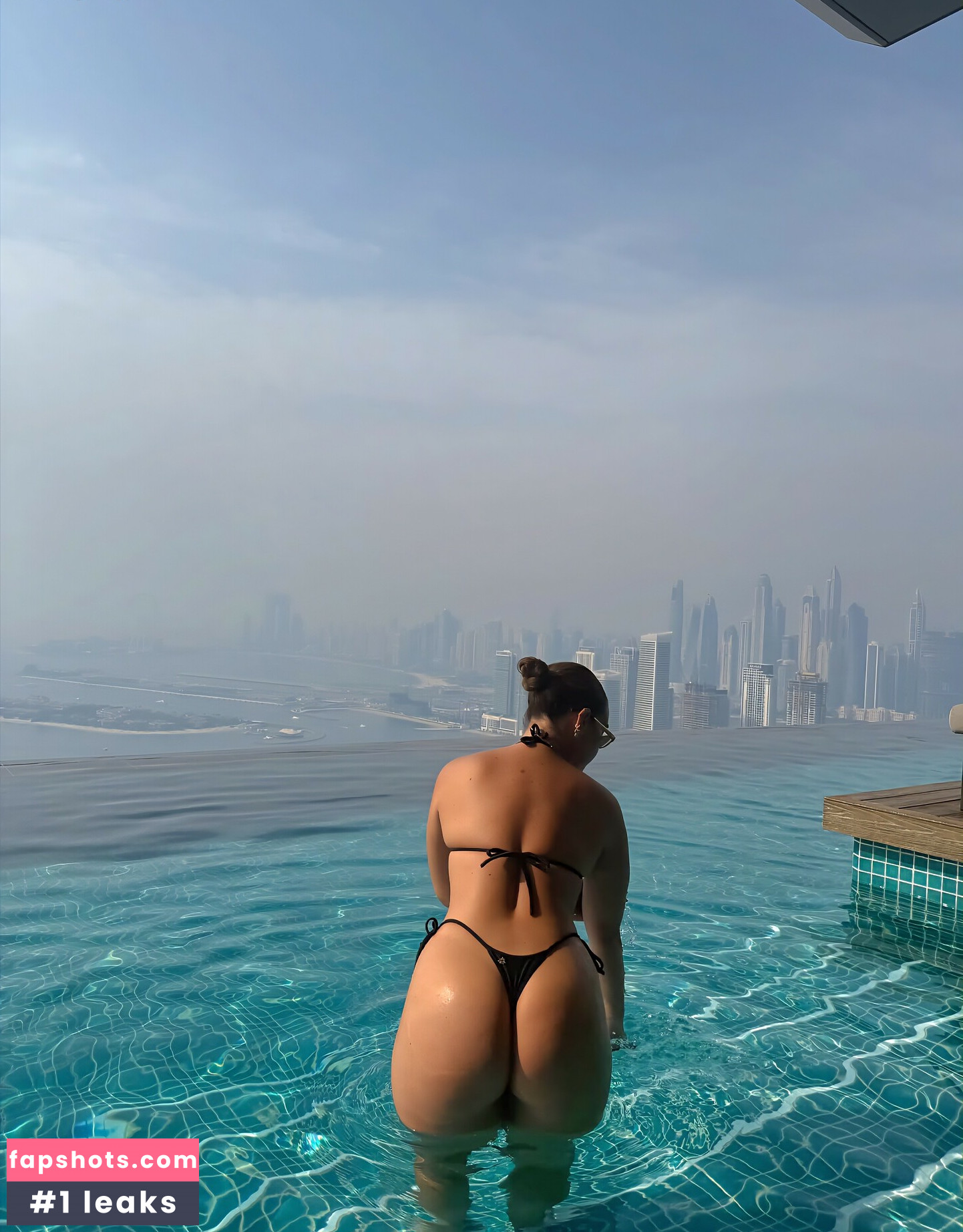 Petra Melissa gallery photo #5