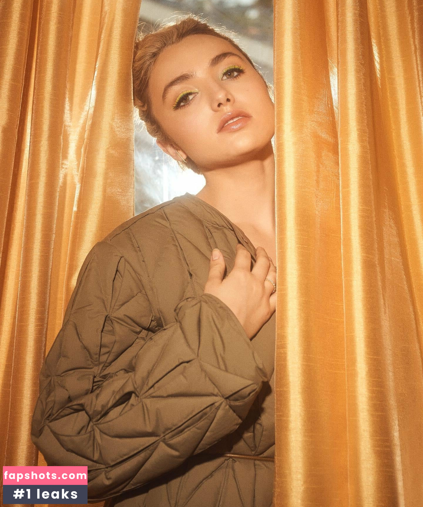 Peyton List gallery photo #159