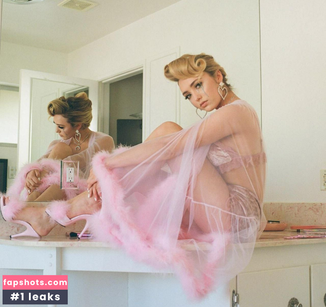 Peyton List gallery photo #206