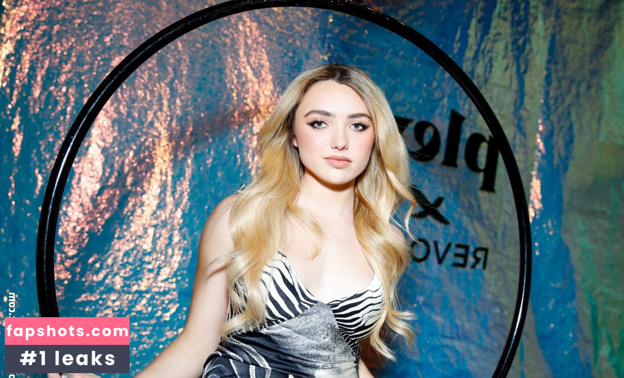 Peyton List gallery photo #330