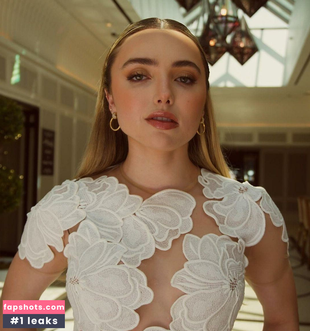 Peyton List gallery photo #34