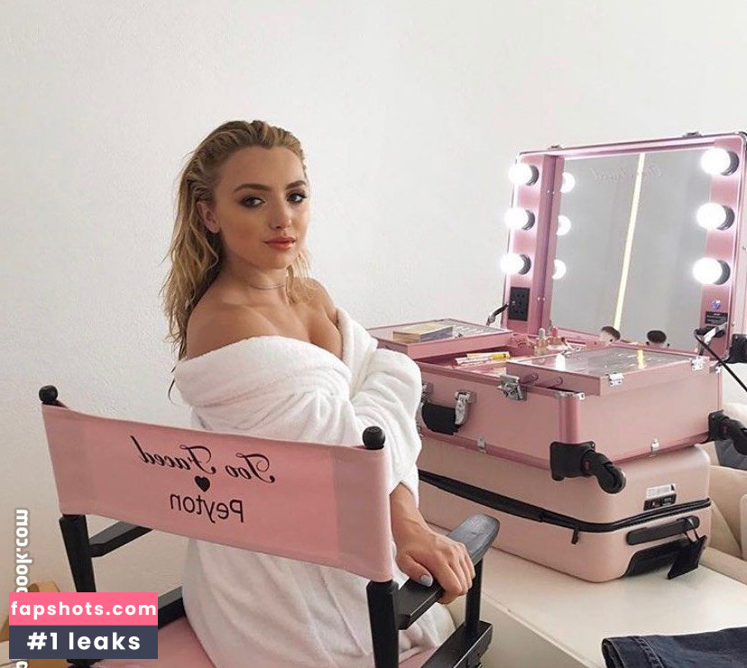 Peyton List gallery photo #533