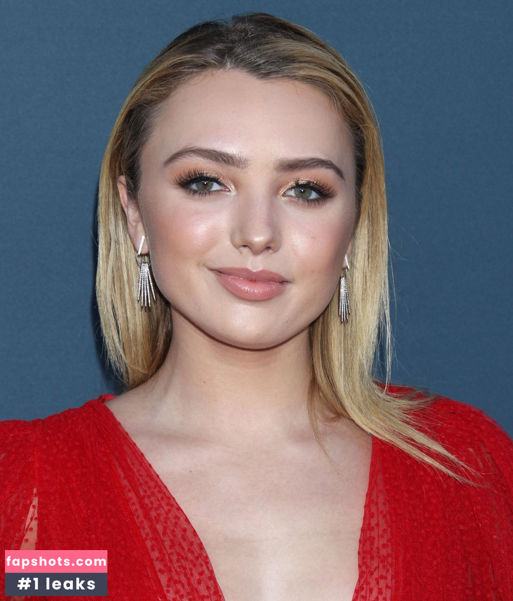 Peyton List gallery photo #581