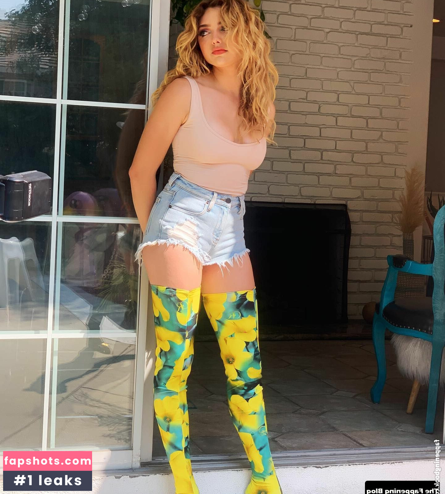 Peyton Roi List gallery photo #40