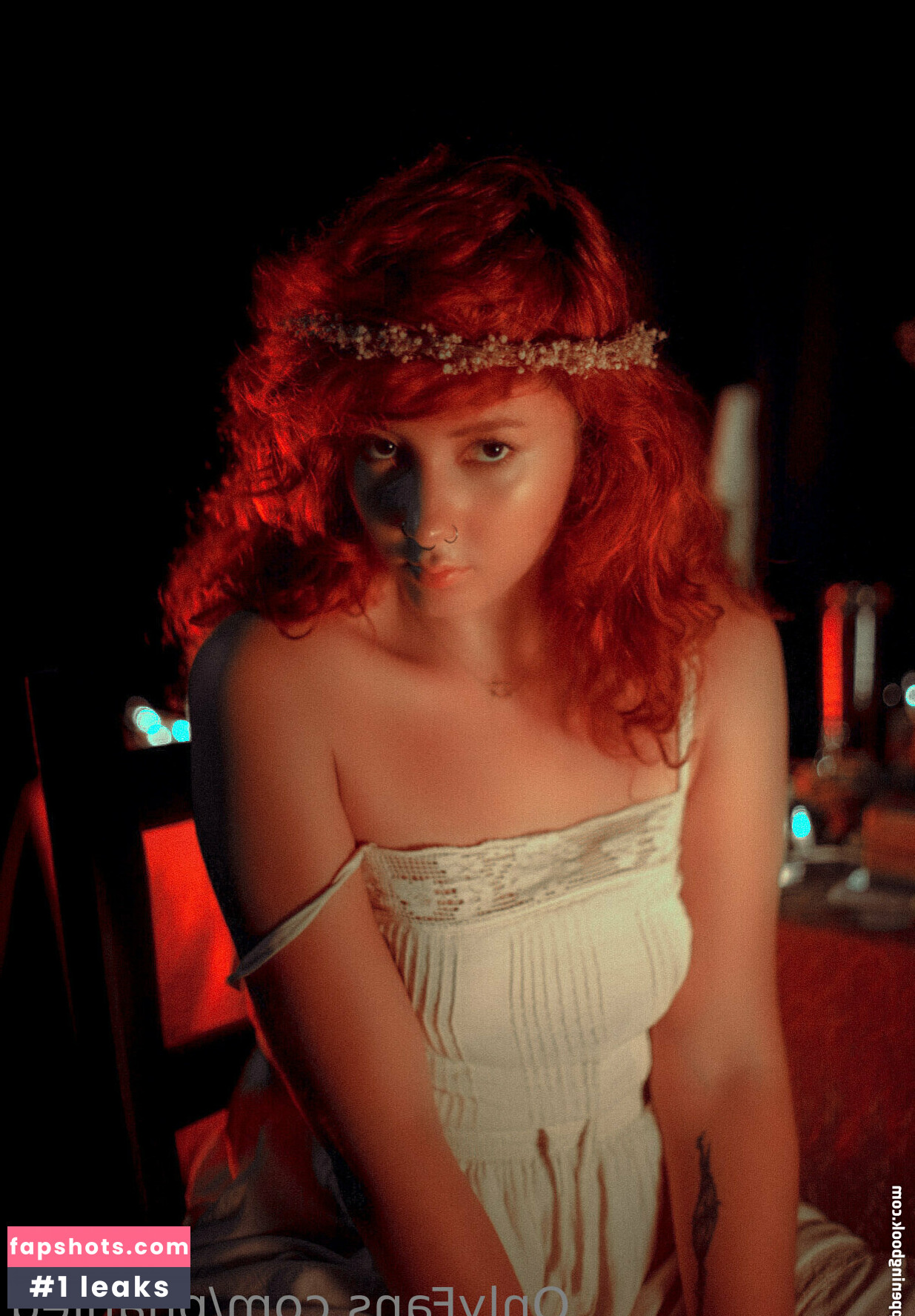 Phaine Gibouyeaux gallery photo #16