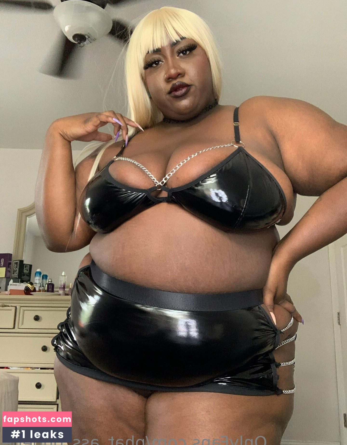 phat_ass_phoebe gallery photo #13