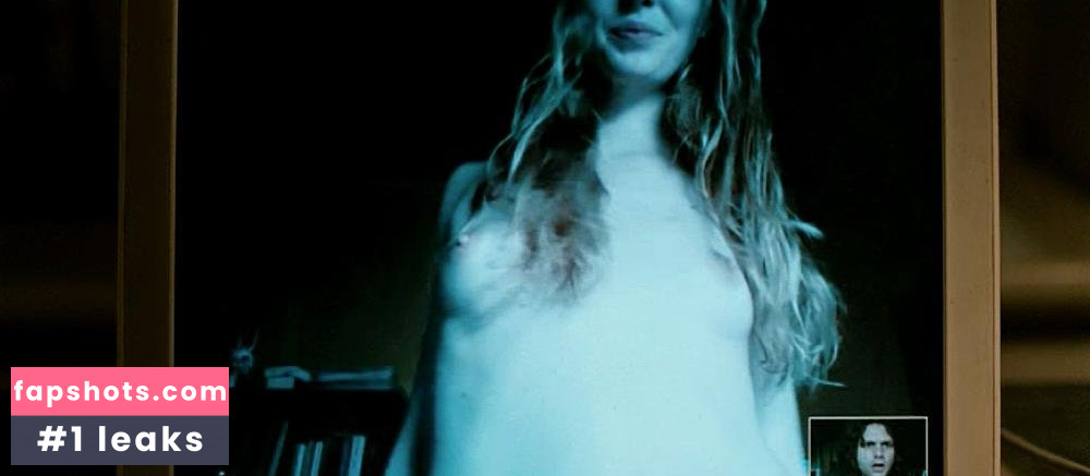 Pheline Roggan gallery photo #4