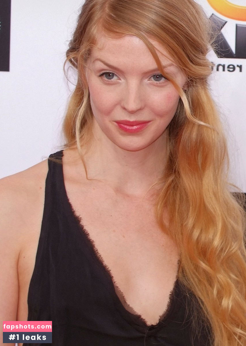 Pheline Roggan gallery photo #6