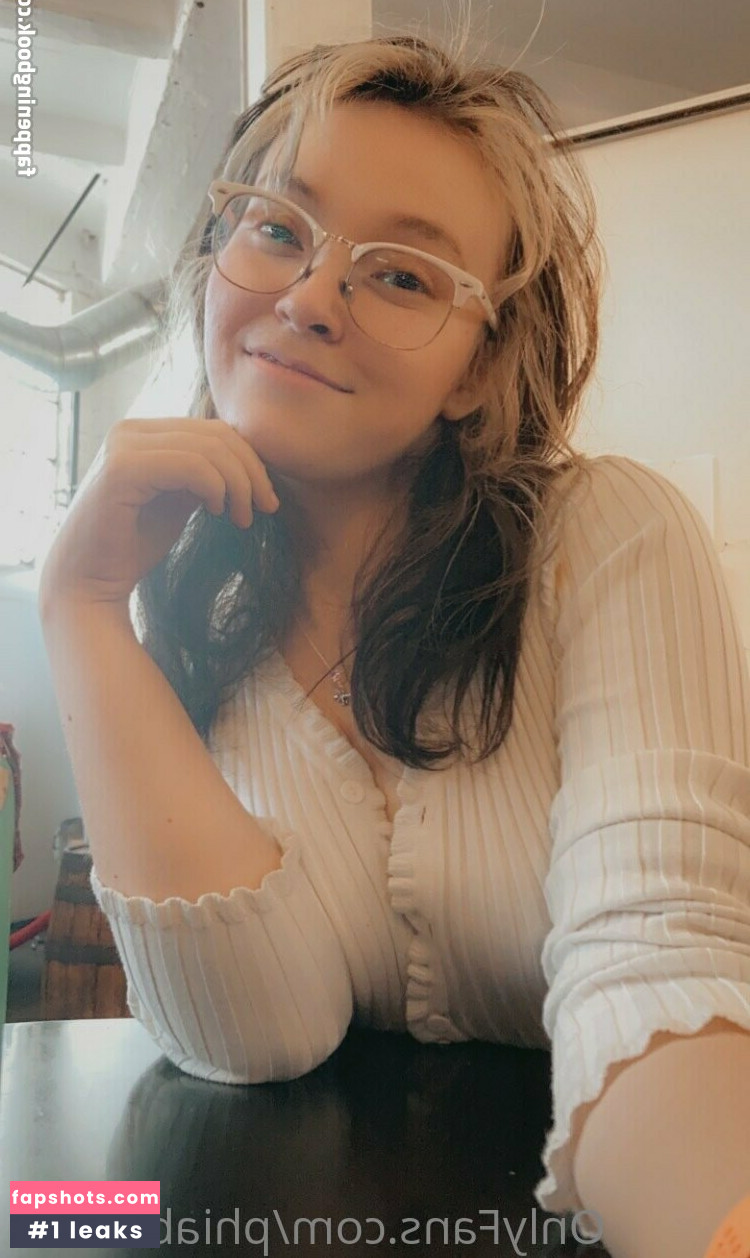 phiabelinda gallery photo #11