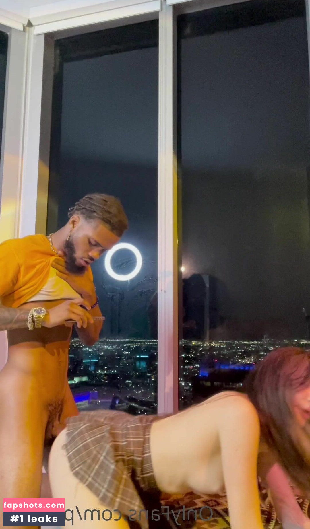 Phiasco gallery photo #40