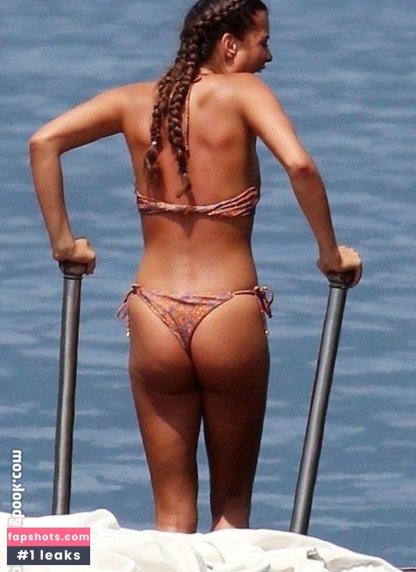 Philine Roepstorff gallery photo #39