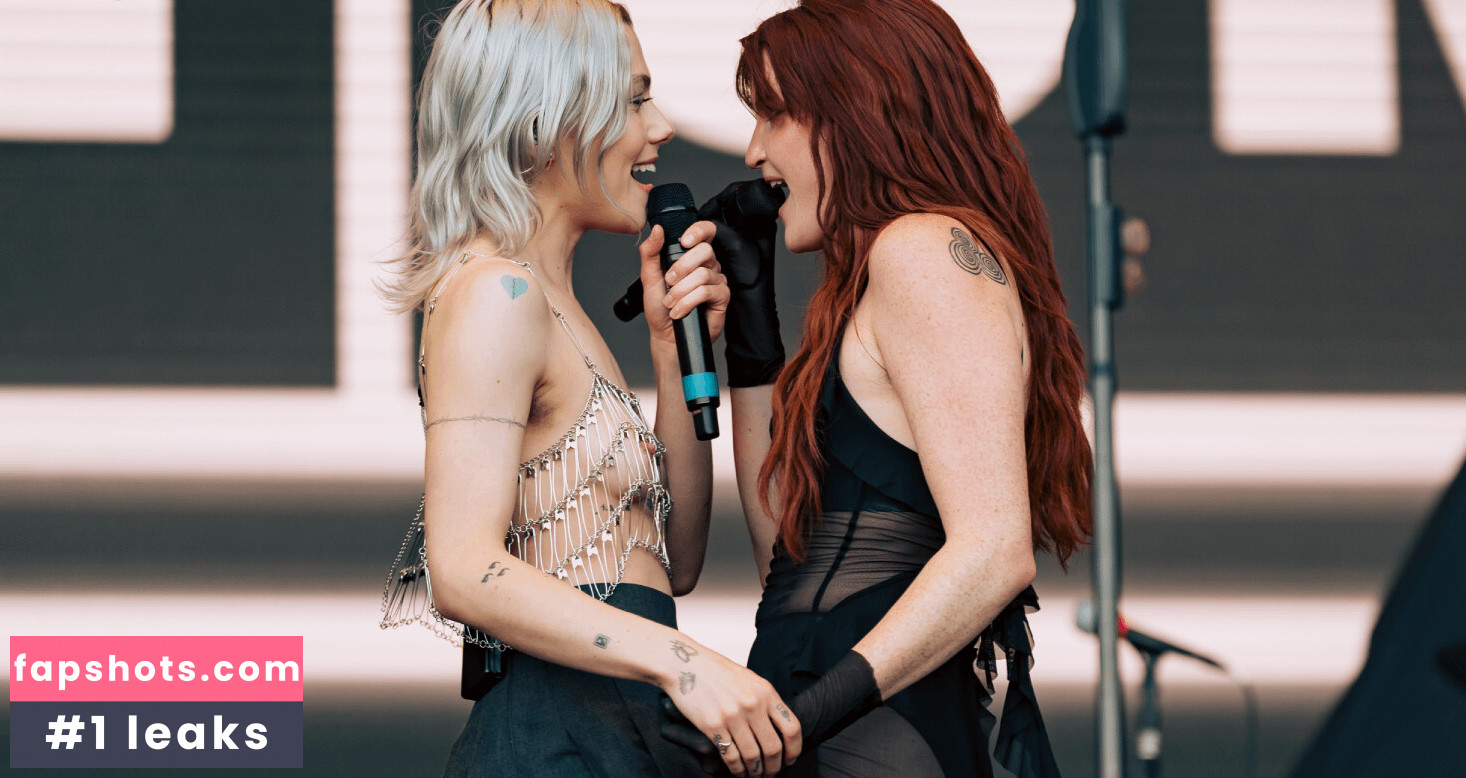 Phoebe Bridgers gallery photo #9