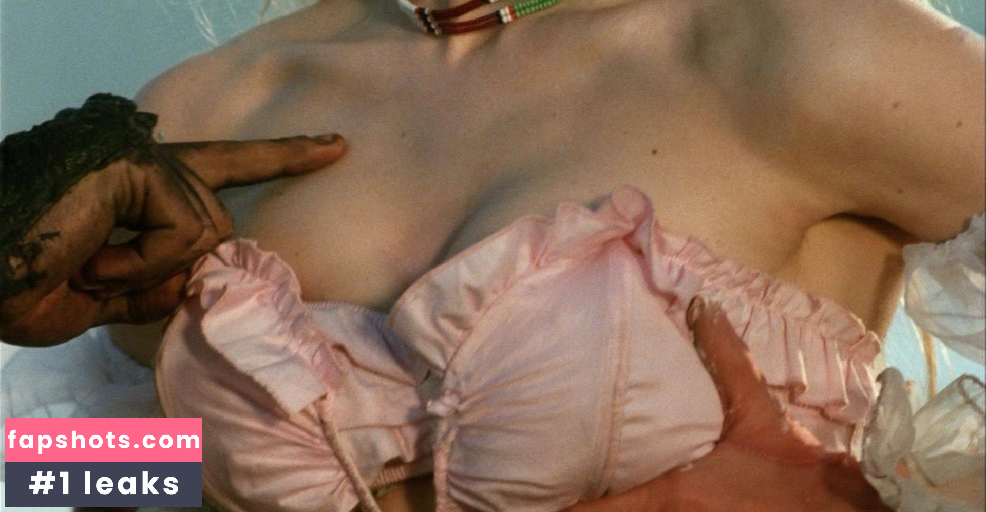 Phoebe Legere gallery photo #8