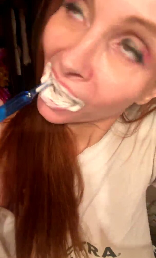 phoebe-price-1 gallery photo #1096