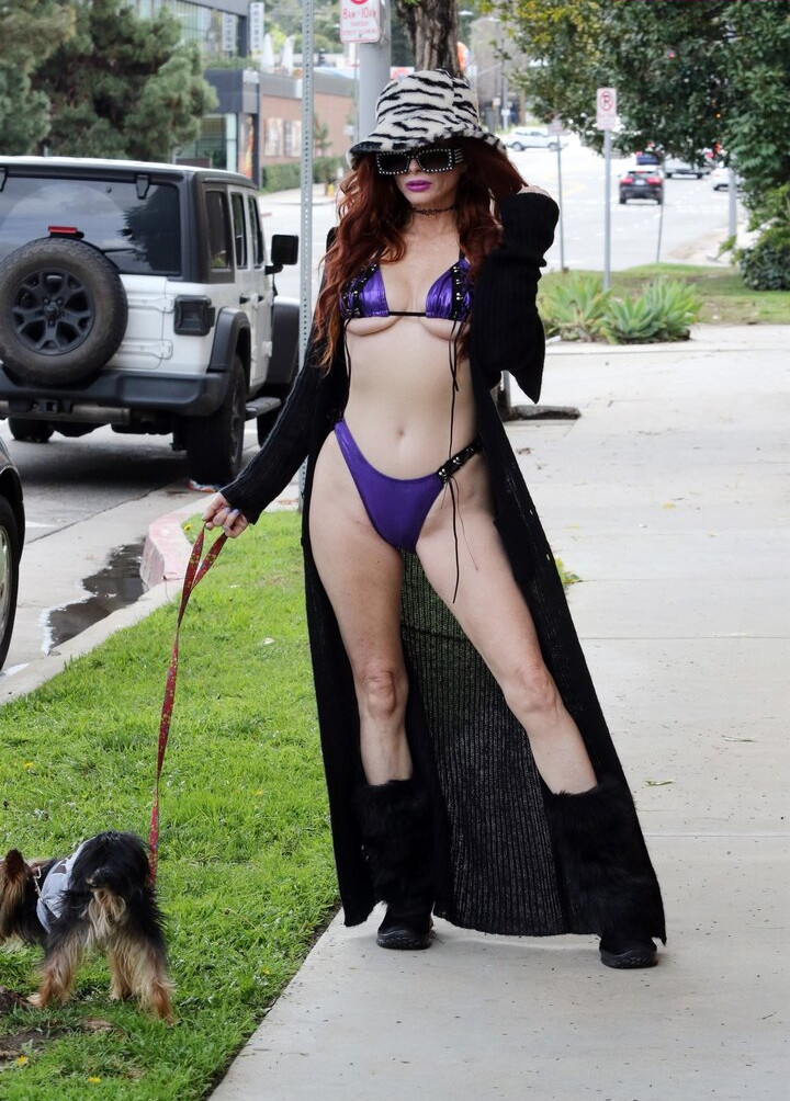 phoebe-price-1 gallery photo #1285