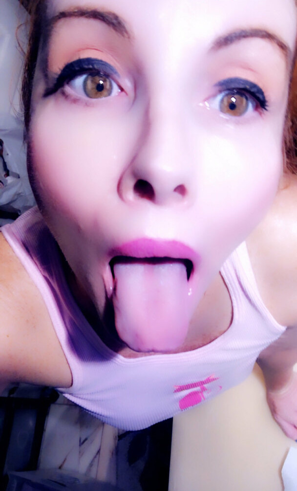 phoebe-price-1 gallery photo #1309