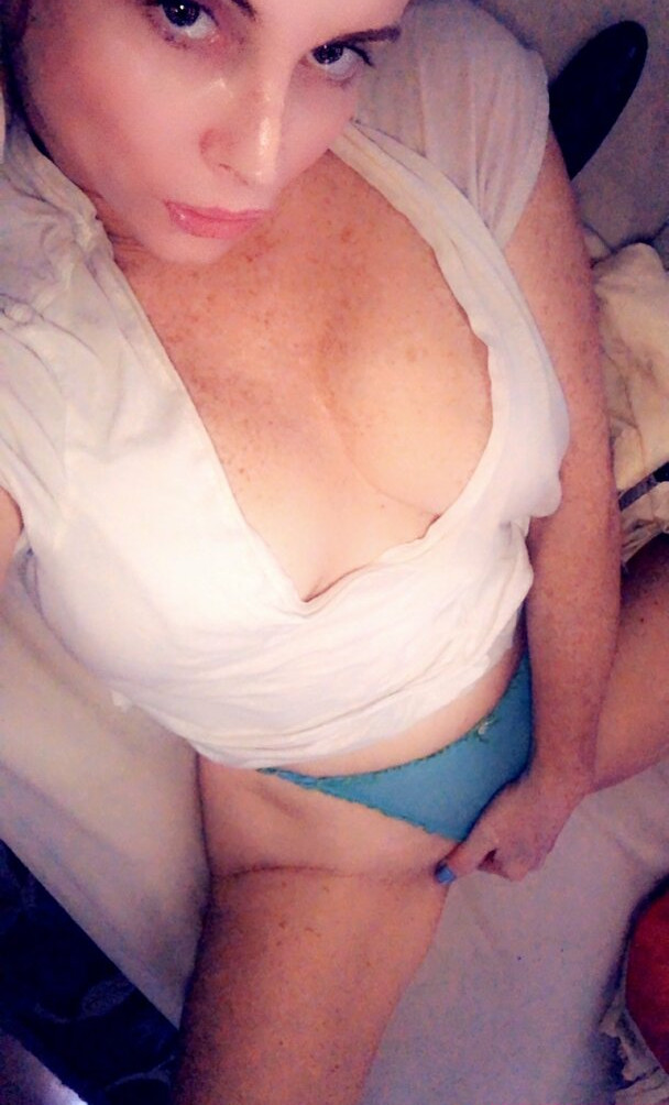 phoebe-price-1 Nahé úniky fotek pouze od fanoušků #1519 - Fapshots