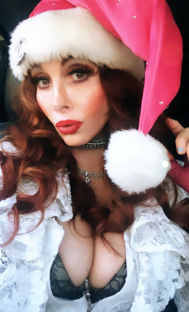 phoebe-price-1 Nahé úniky fotek pouze od fanoušků #1569 - Fapshots