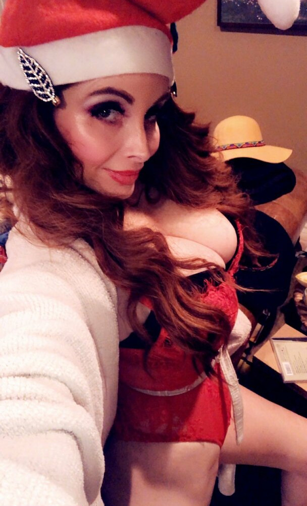 phoebe-price-1 Nahé úniky fotek pouze od fanoušků #1575 - Fapshots