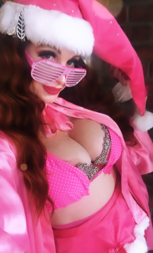 phoebe-price-1 Nahé úniky fotek pouze od fanoušků #1590 - Fapshots