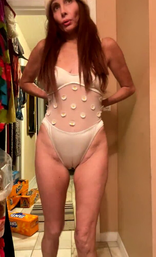 phoebe-price-1 Nahé úniky fotek pouze od fanoušků #1614 - Fapshots