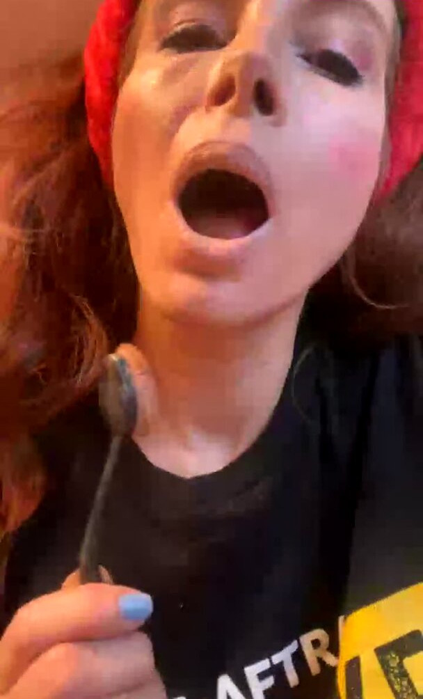 phoebe-price-1 gallery photo #920