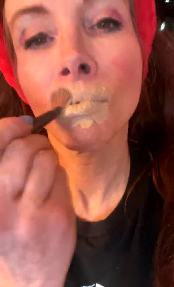 phoebe-price-1 gallery photo #921