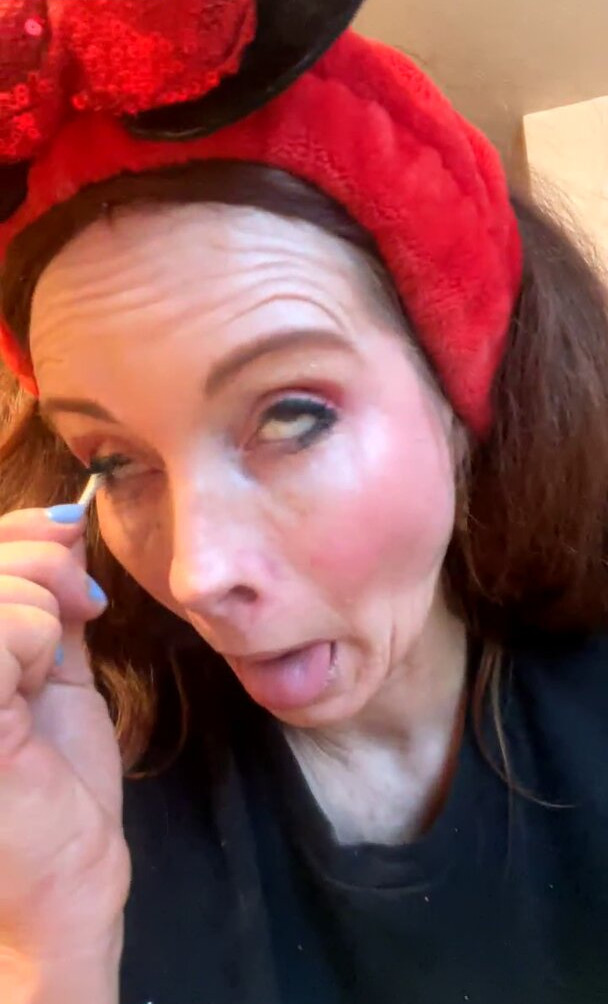 phoebe-price-1 gallery photo #923