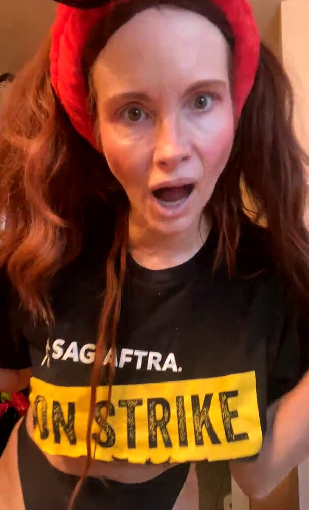 phoebe-price-1 gallery photo #929