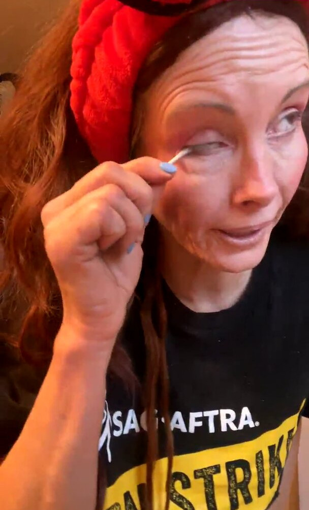 phoebe-price-1 gallery photo #933