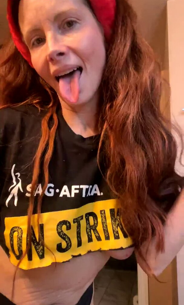 phoebe-price-1 gallery photo #935