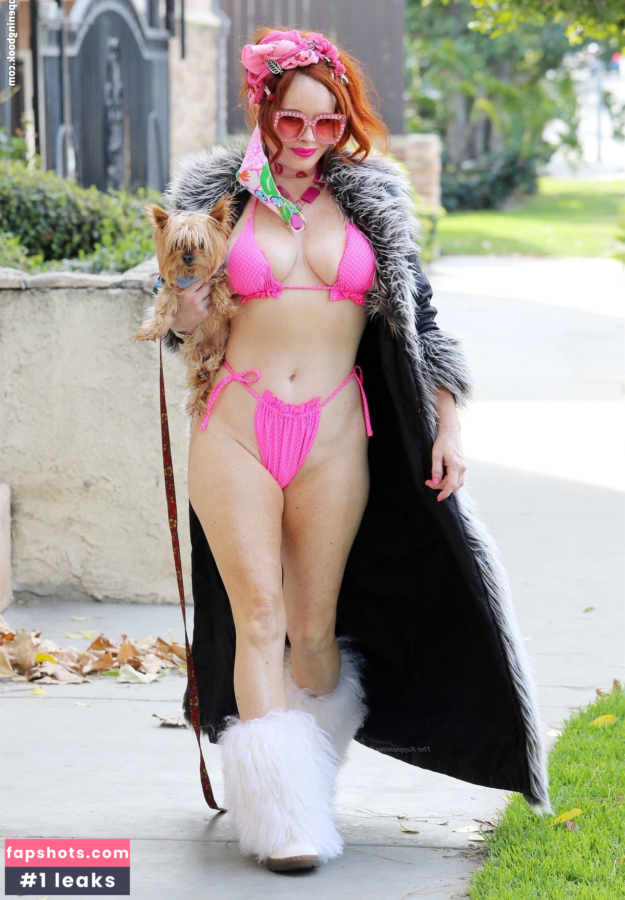 Phoebe Price gallery photo #1071