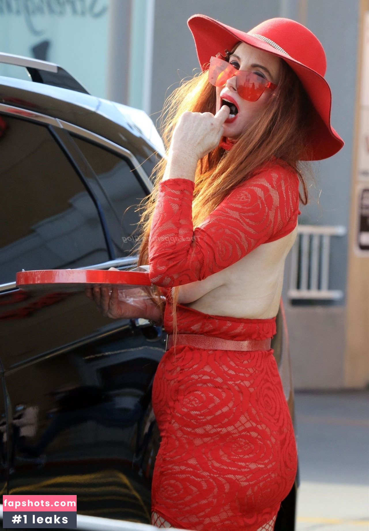 Phoebe Price gallery photo #1099