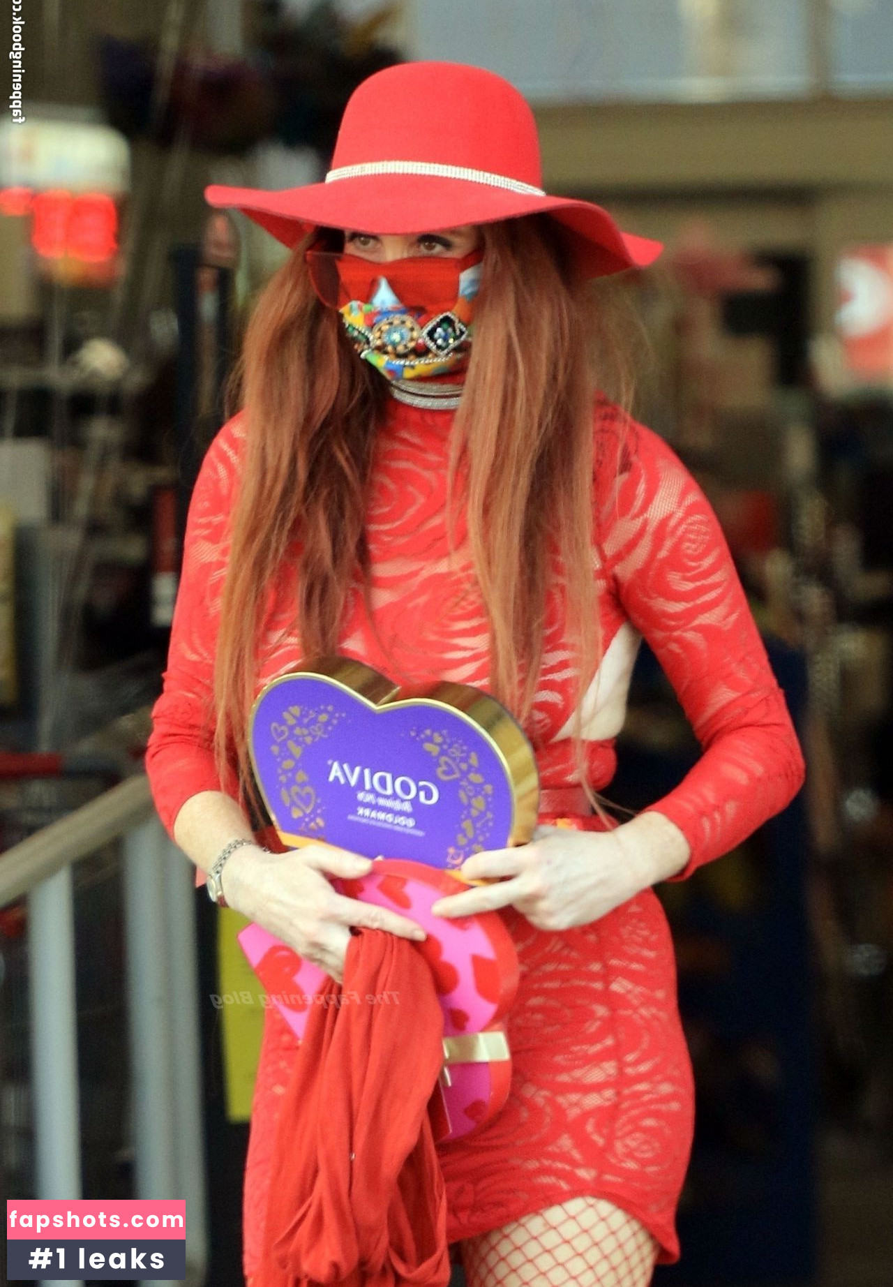 Phoebe Price gallery photo #1104