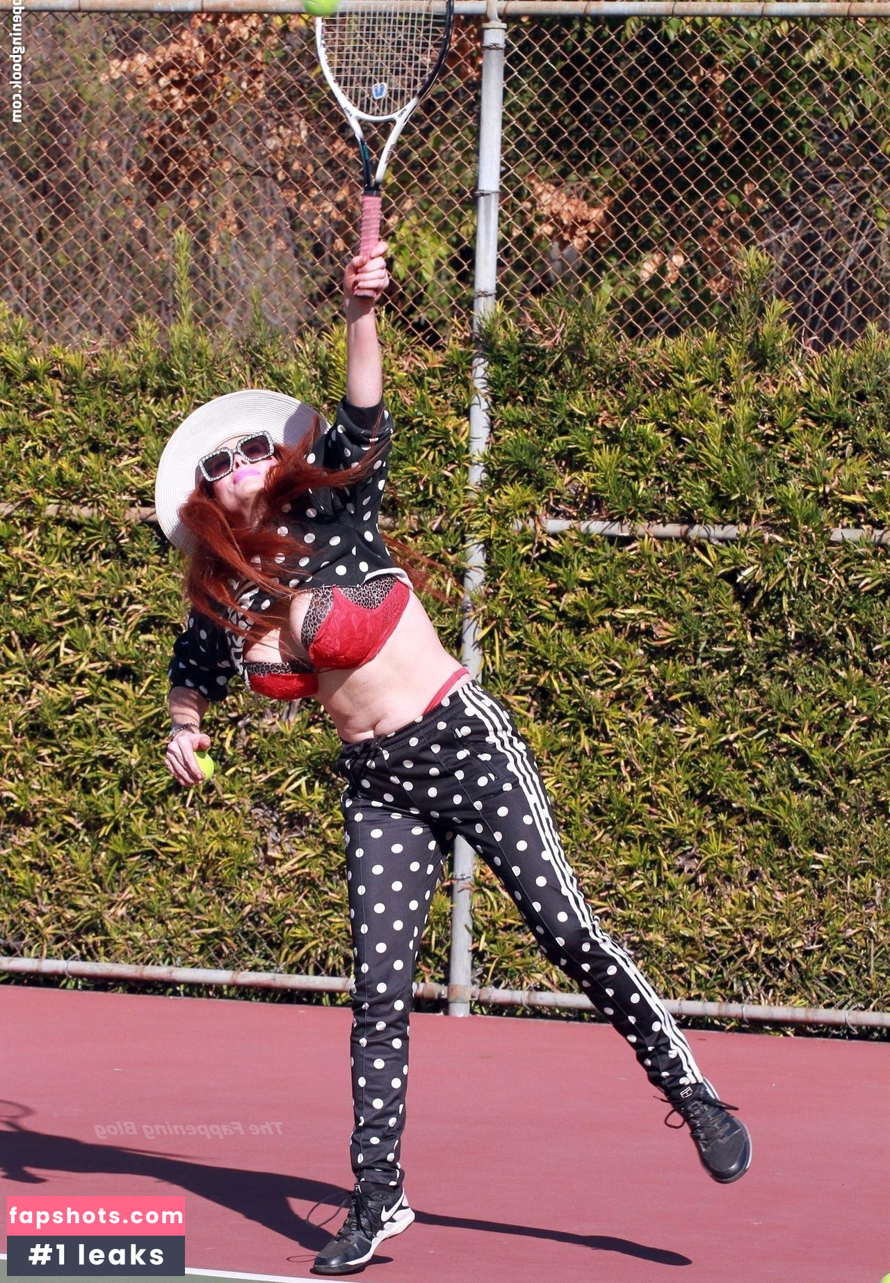 Phoebe Price gallery photo #1153