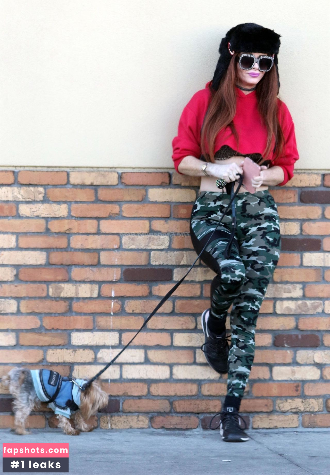 Phoebe Price gallery photo #1181