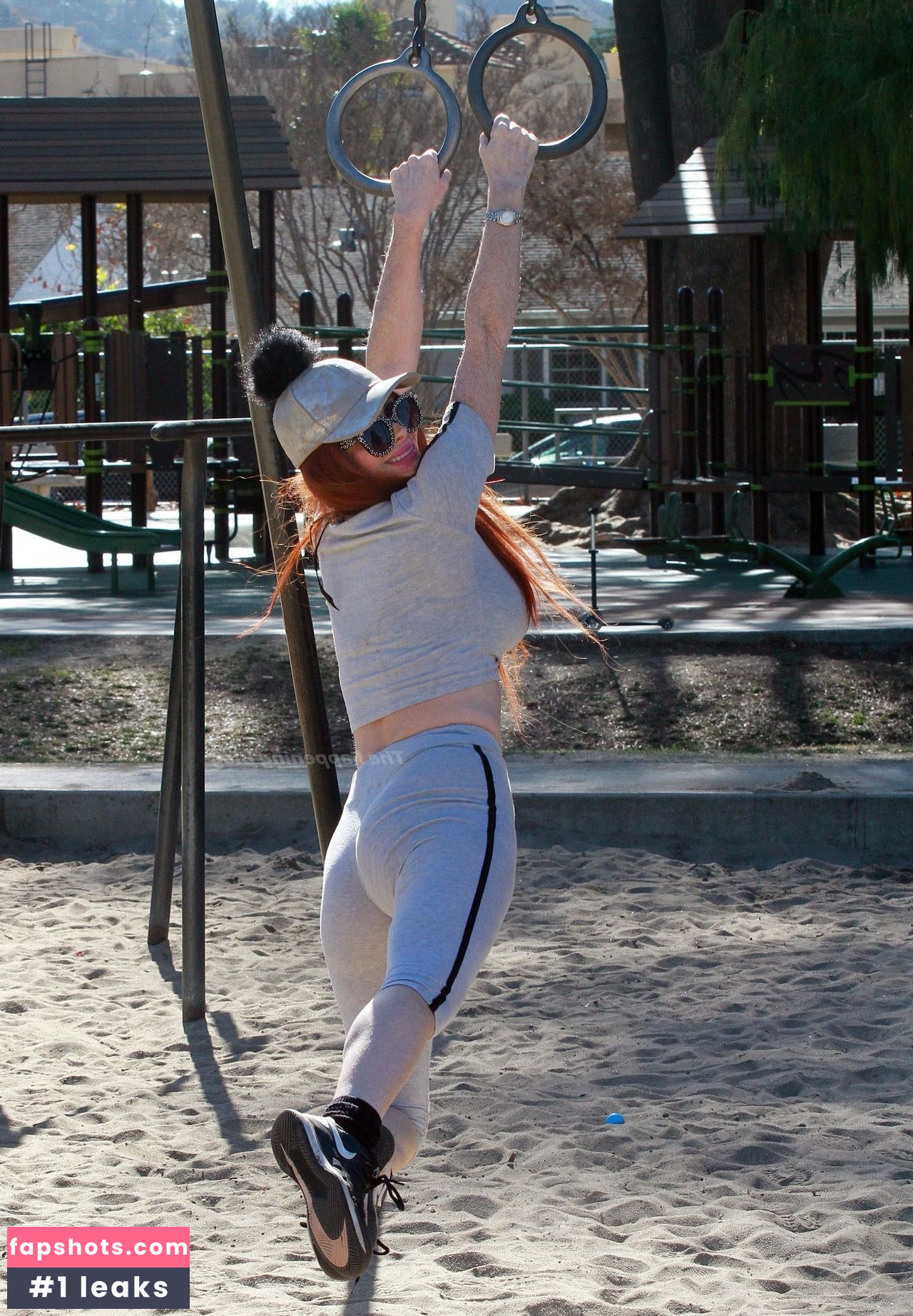 Phoebe Price gallery photo #1214