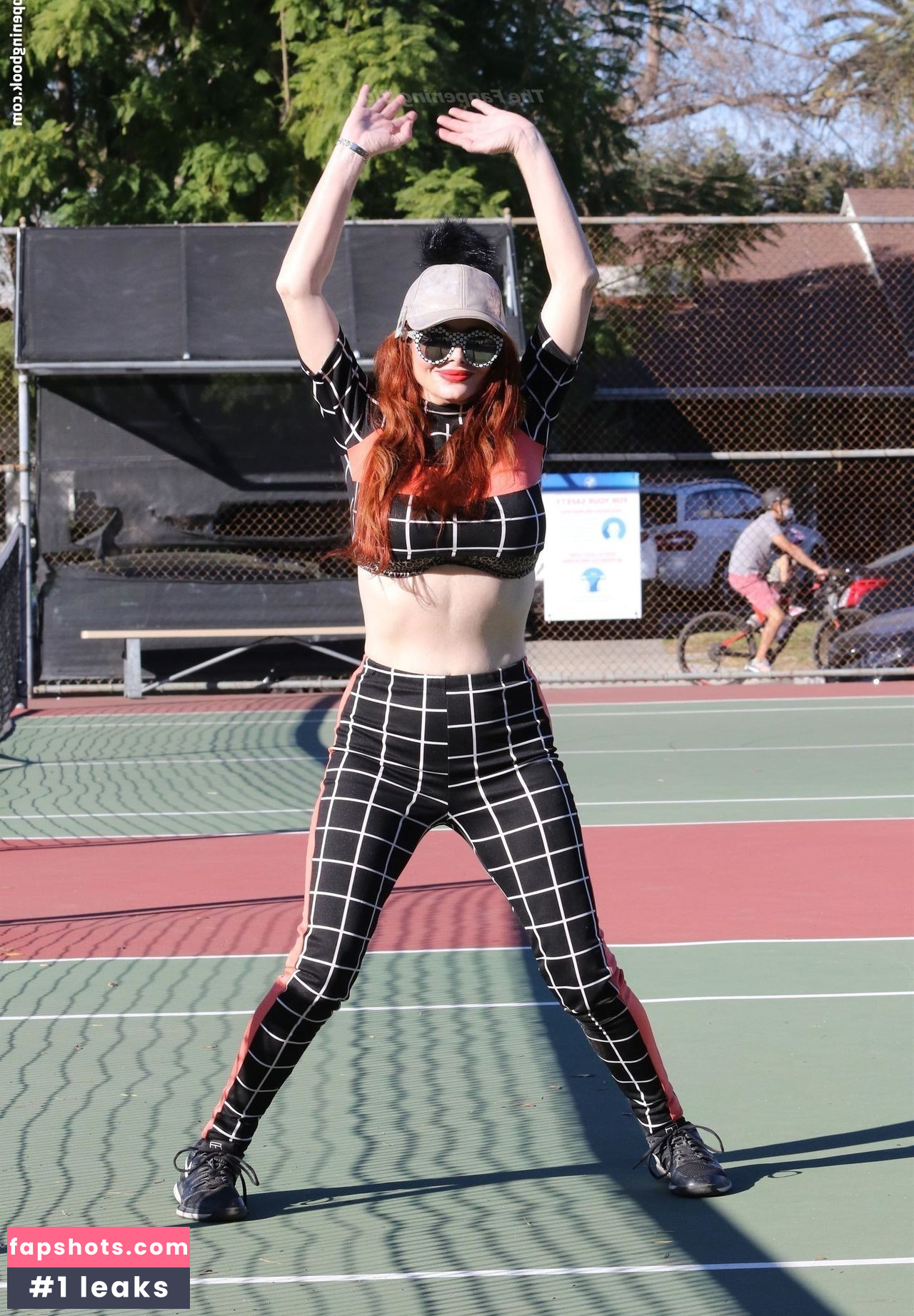 Phoebe Price gallery photo #1254