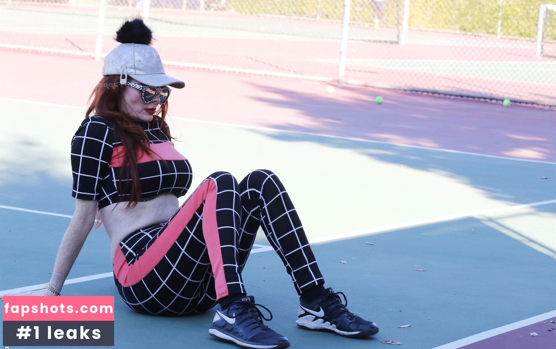 Phoebe Price gallery photo #1264