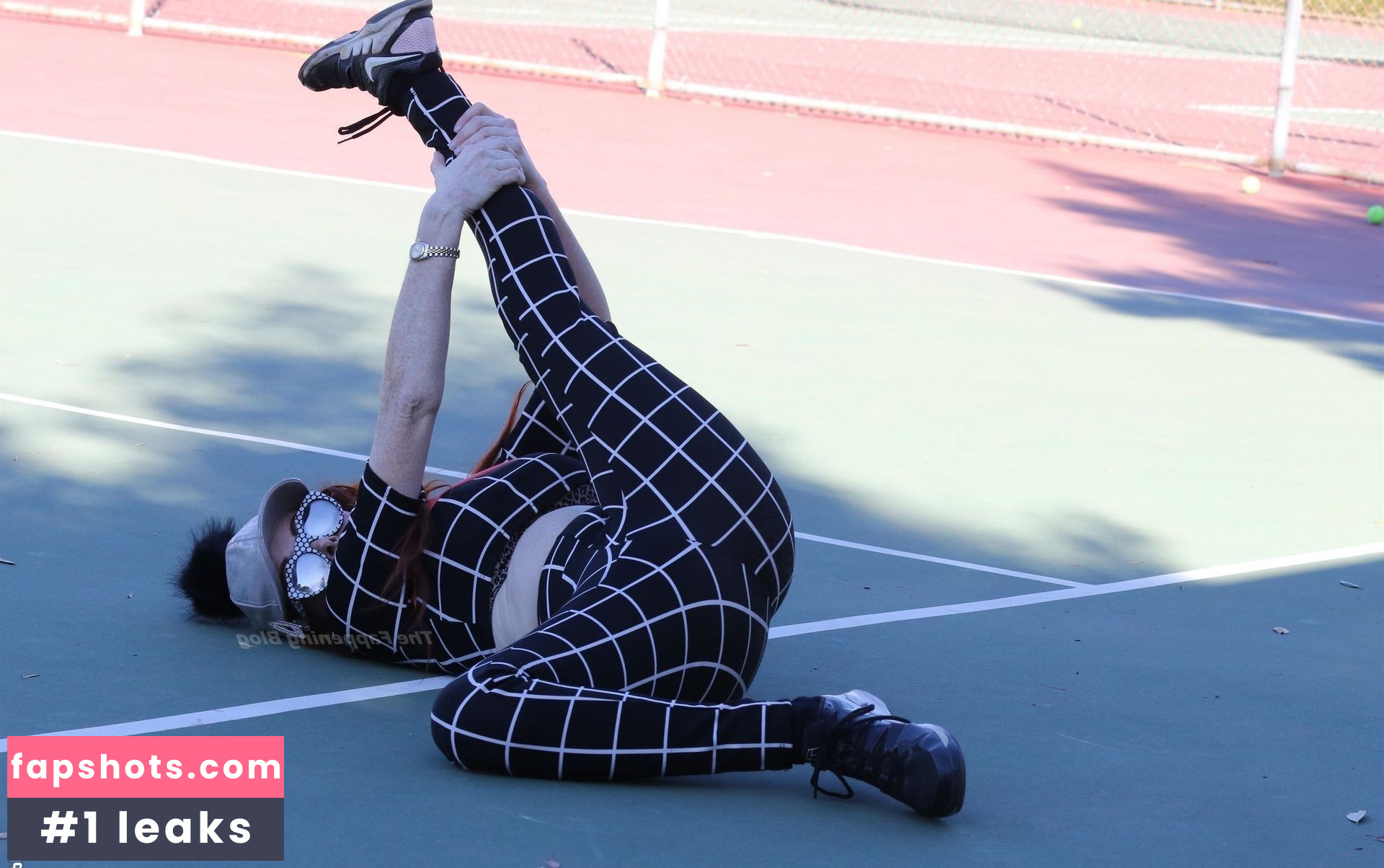 Phoebe Price gallery photo #1265