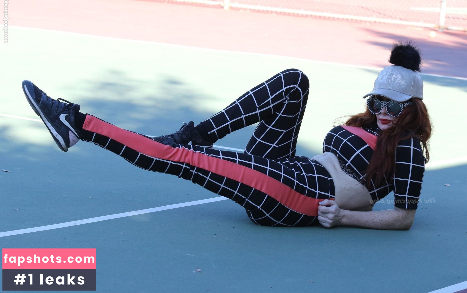 Phoebe Price gallery photo #1266