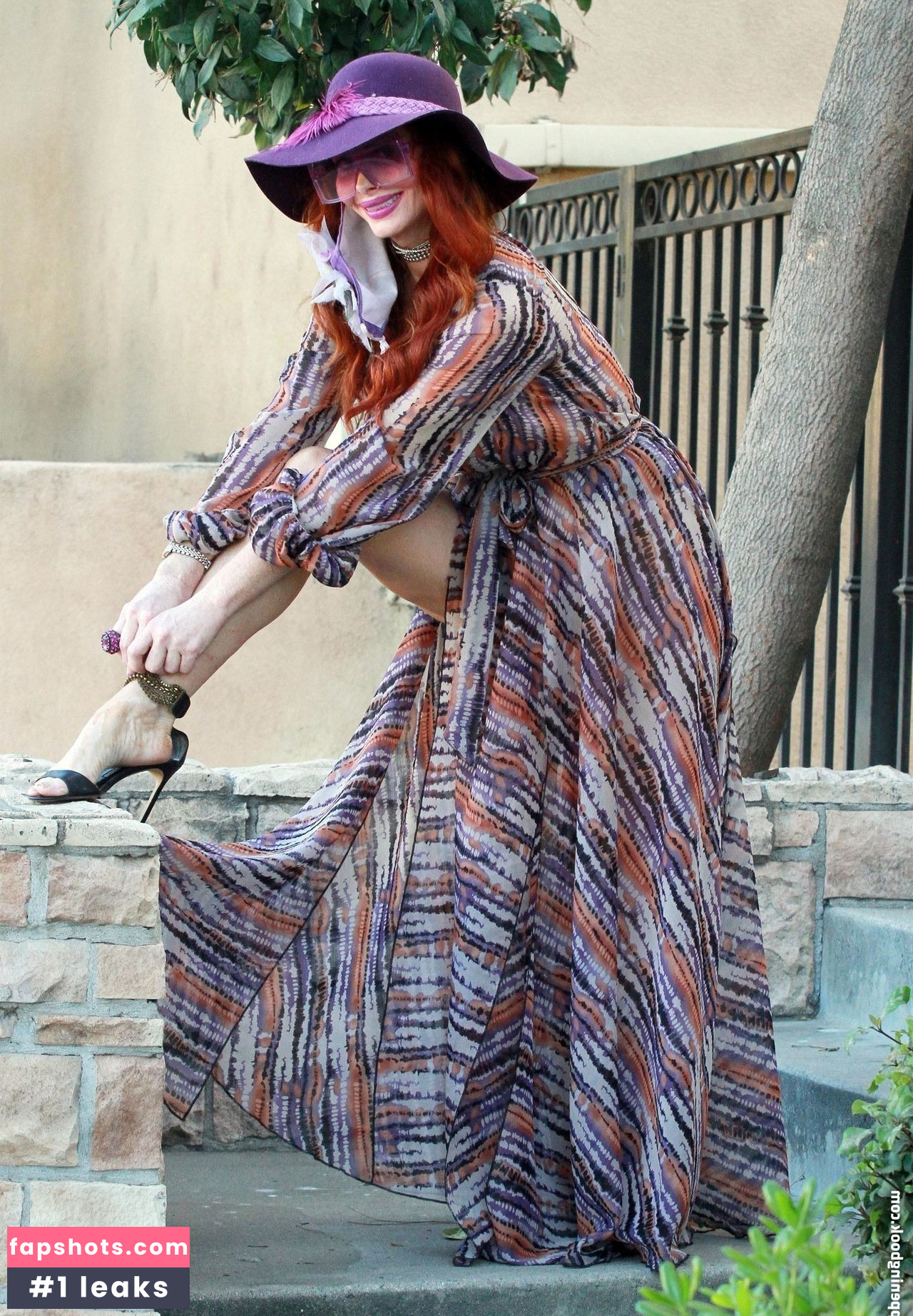 Phoebe Price gallery photo #1419