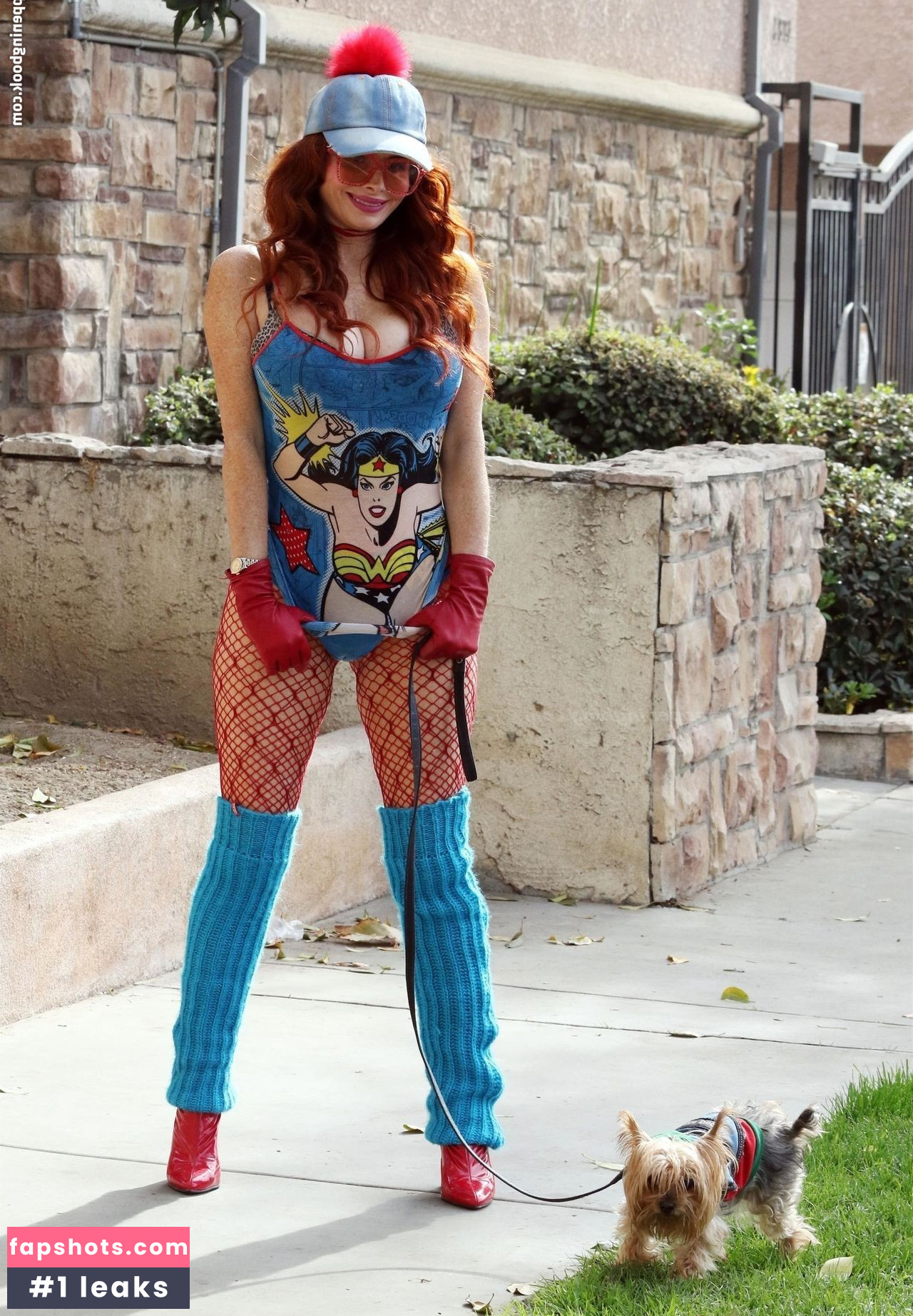 Phoebe Price gallery photo #1439