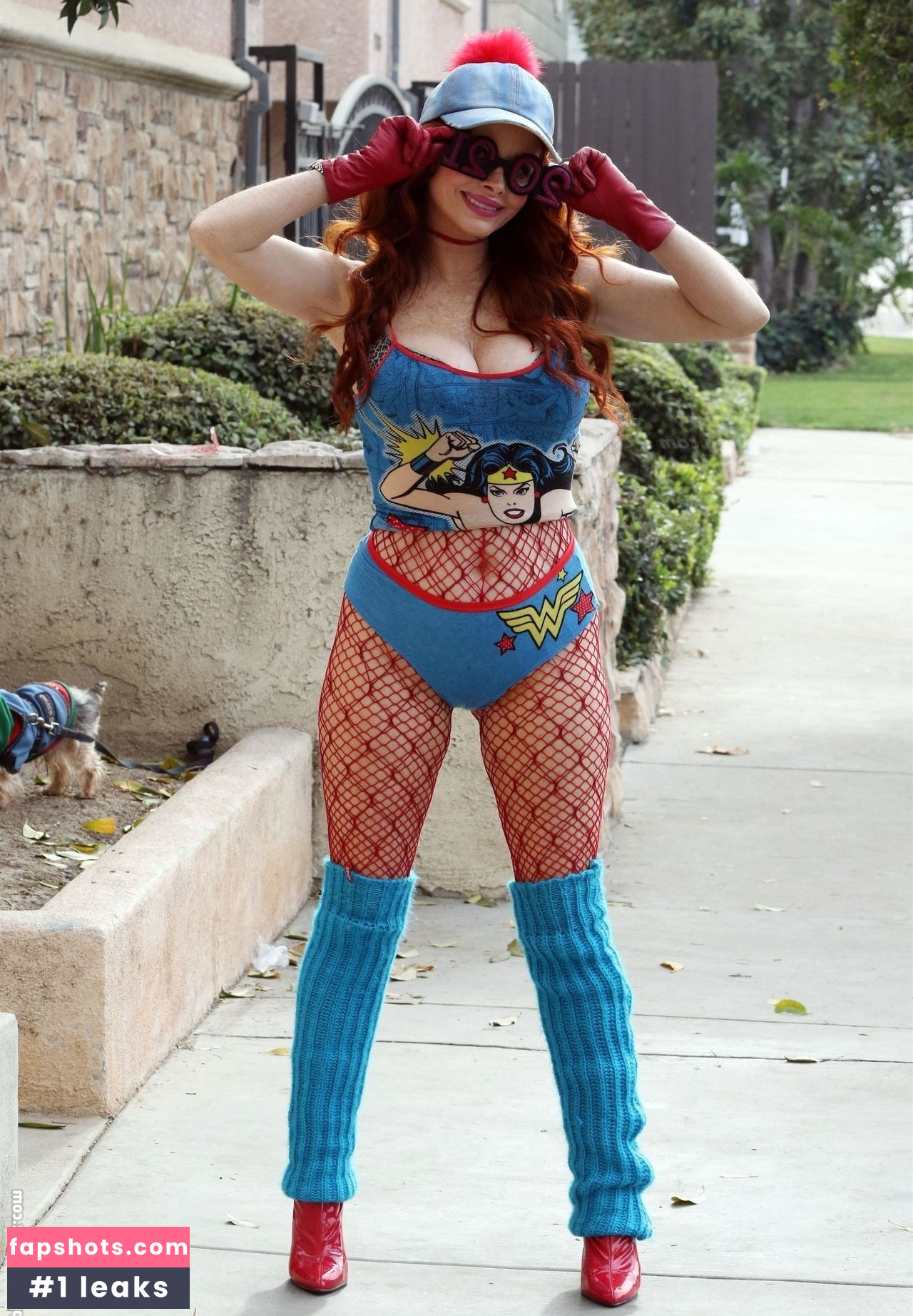 Phoebe Price gallery photo #1459