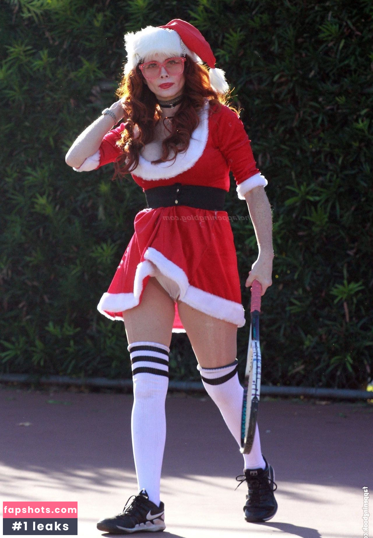 Phoebe Price gallery photo #1494