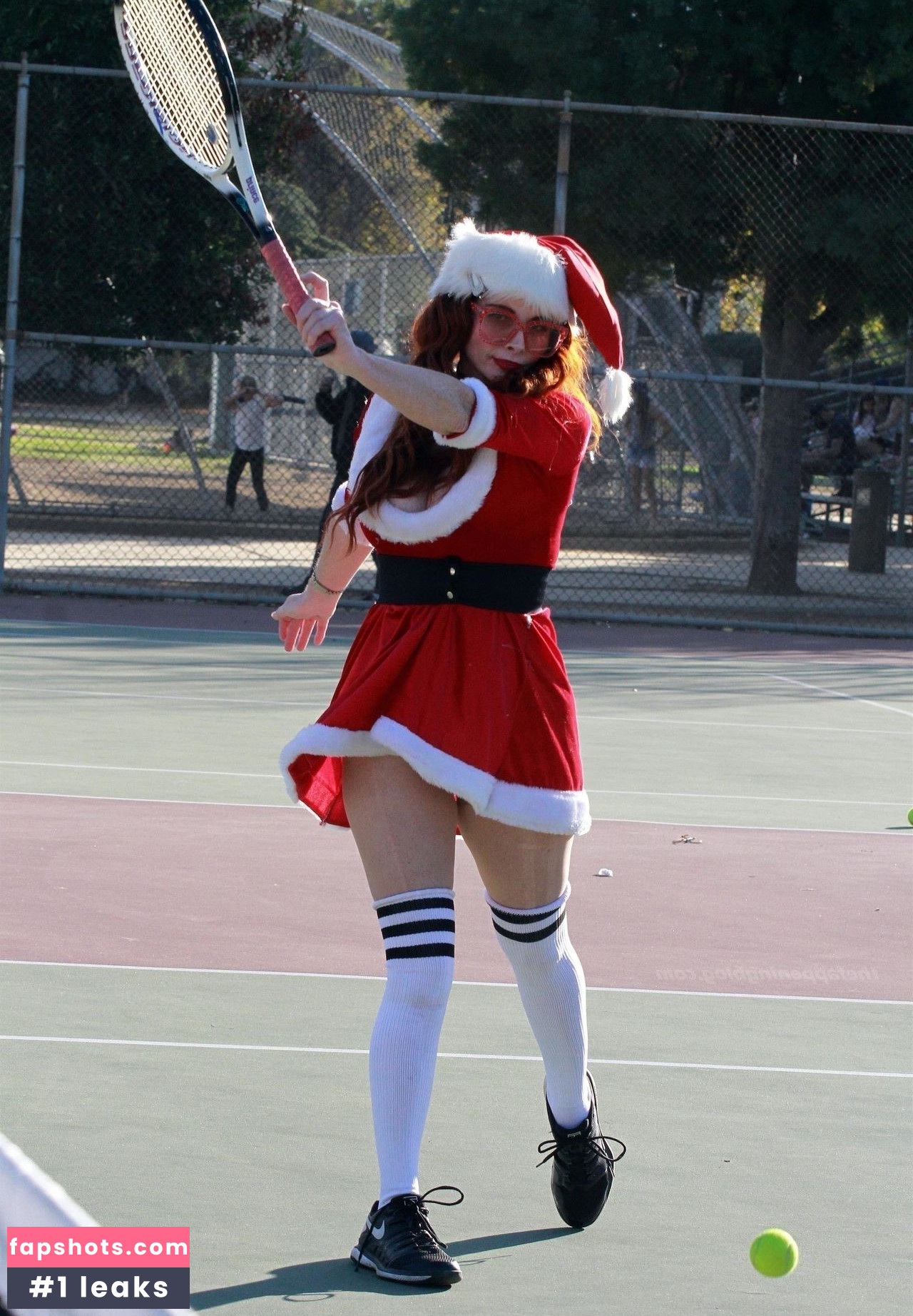 Phoebe Price gallery photo #1526