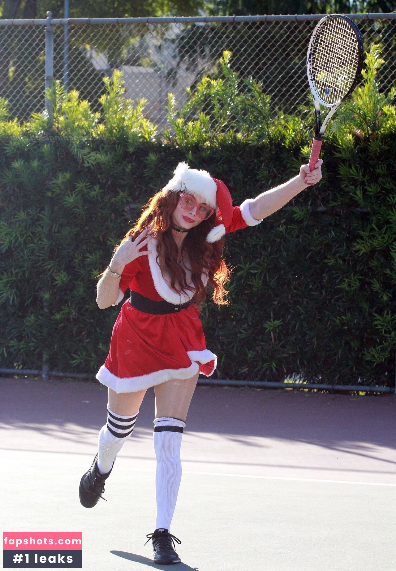 Phoebe Price gallery photo #1529