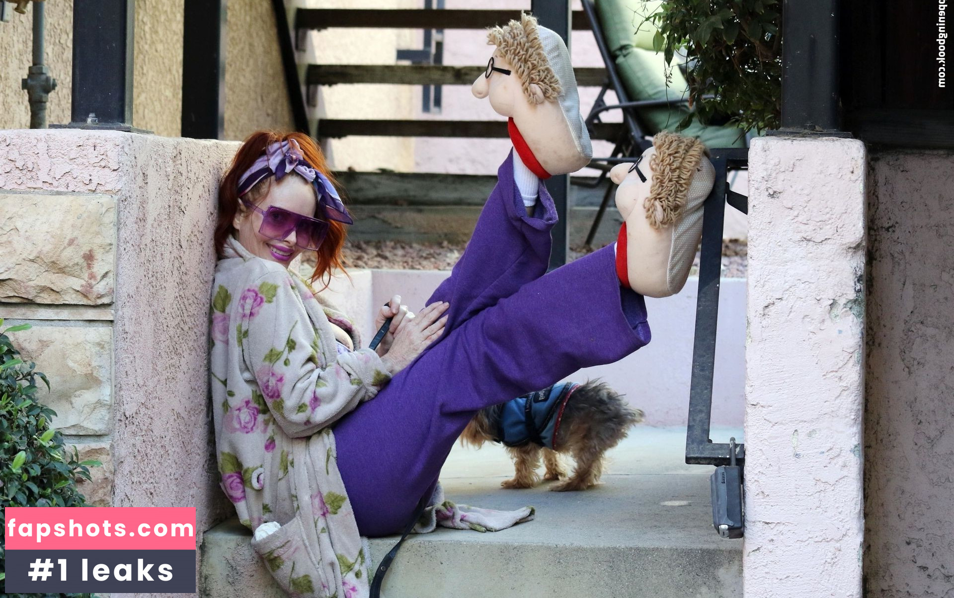 Phoebe Price gallery photo #1673