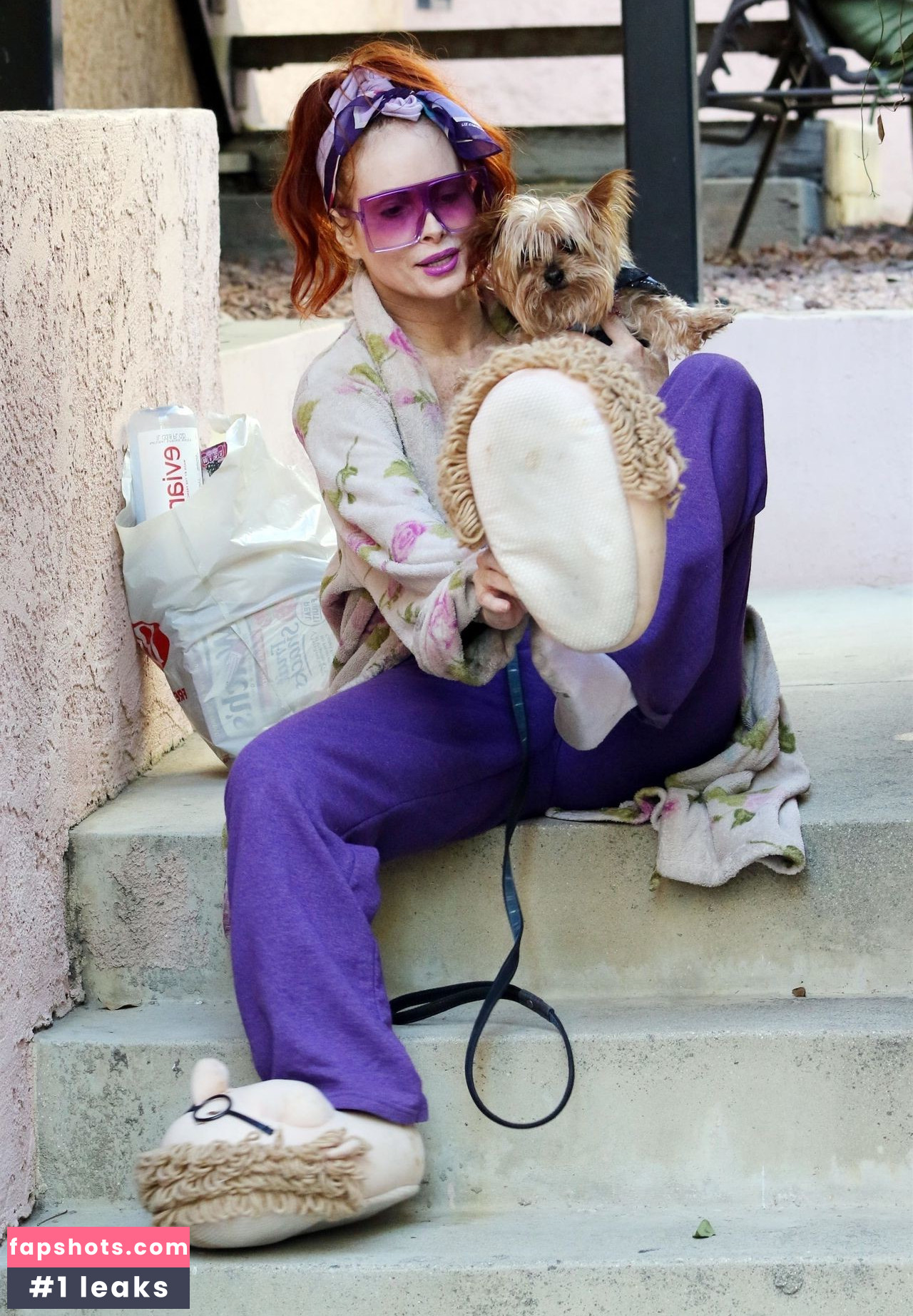 Phoebe Price gallery photo #1676